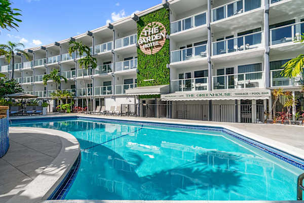 Botanica King Room Near Beach