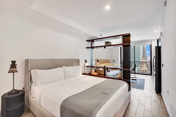 Lux Miami Studio w/ Stunning Views | 41st Floor