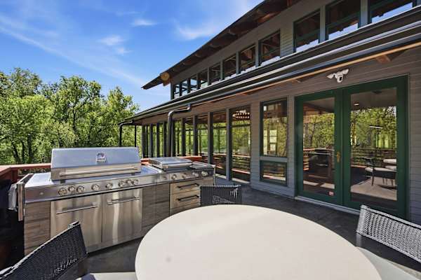*NEW* Afton Lodge 10,000sqft/Indoor Pool/Hot tub
