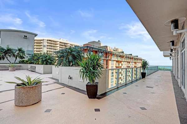 Bay View Studio Retreat in Coconut Grove