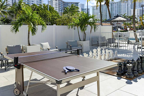 Coastal King Suite w/ Kitchenette
