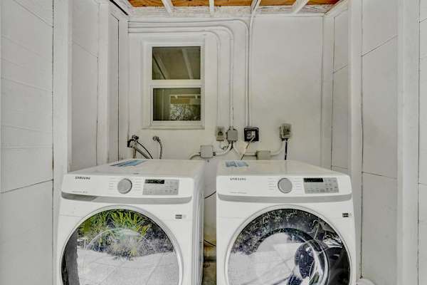 Studio Suite | Steps to Fort Lauderdale Beach
