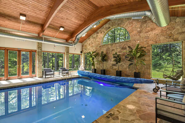 Grand River Estate IndoorPool/Swim Pond/25 Acres