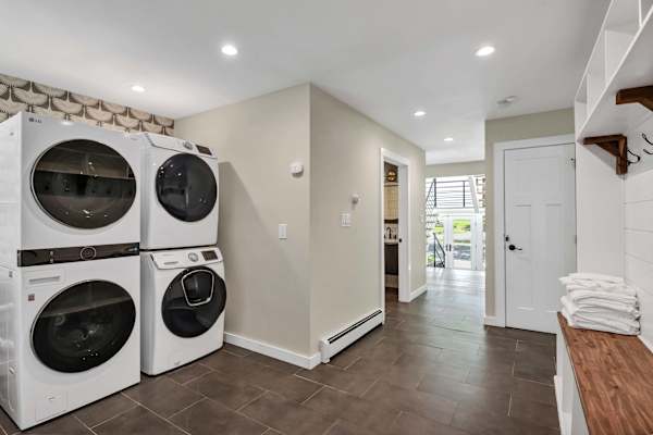 Grand River Estate IndoorPool/Swim Pond/25 Acres