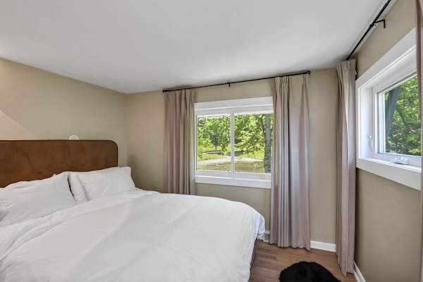 Grand River Estate IndoorPool/Swim Pond/25 Acres