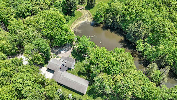Grand River Estate IndoorPool/Swim Pond/25 Acres