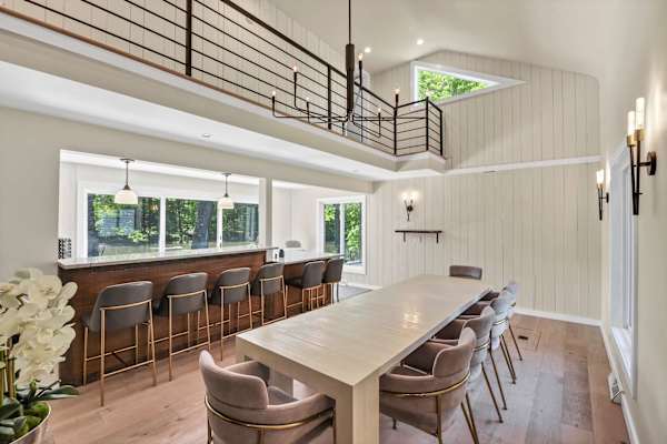 Grand River Estate IndoorPool/Swim Pond/25 Acres