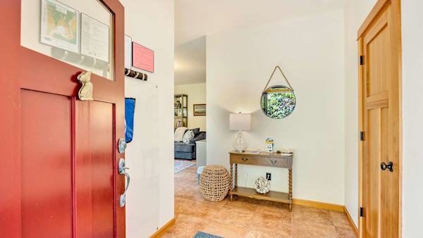 Your relaxing Manzanita escape is waiting.