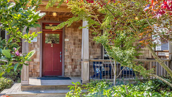 Your Manzanita adventure begins at Pelican Perch.