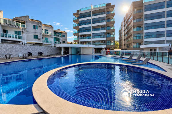 A 50m da Praia dos Anjos