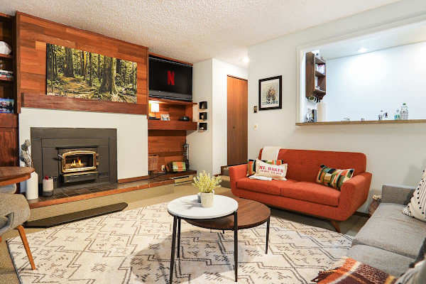 Cedar Suite | Snowater Pools + Fireplace, photo 5 of 31