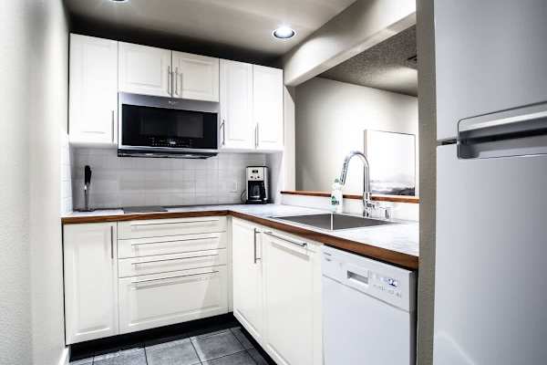 Custom Full Stocked Kitchen