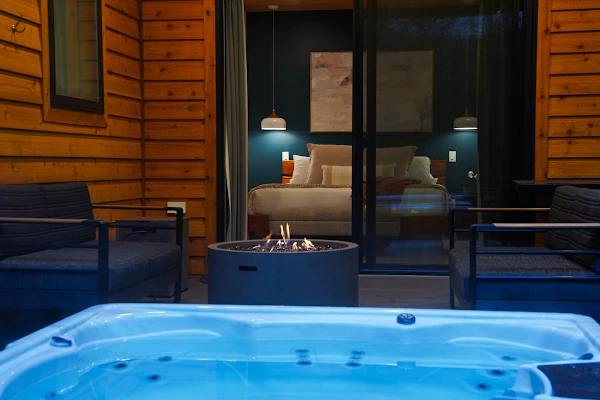 Mt Baker Forest Retreat with Three King Bedrooms and Private Hot Tub, photo 2 of 70