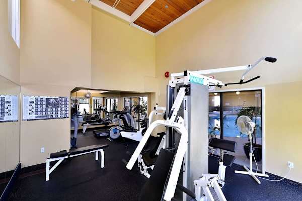 Beacon Hill View Condo, photo 5 of 43