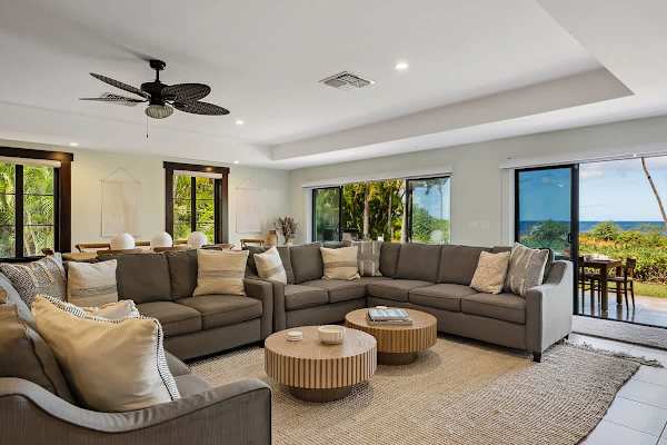 Oceanfront Hideaway, Kihei vacation rental – photo 4 of 49