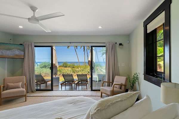 Oceanfront Hideaway, Kihei vacation rental – photo 3 of 49