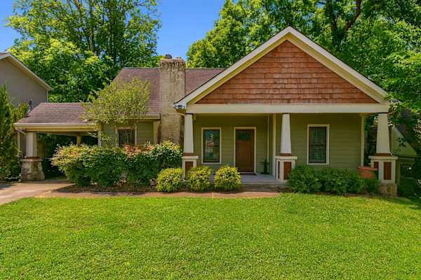 East Nashville luxury short-term rental managed by Chādy
