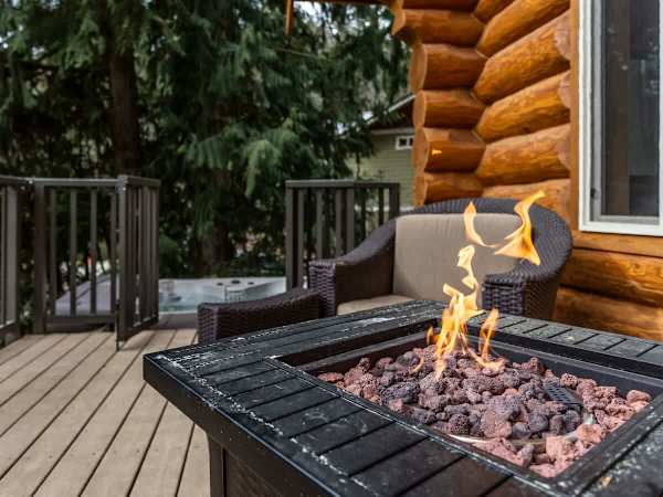 Stargazer Lodge | Hot Tub + Game Loft