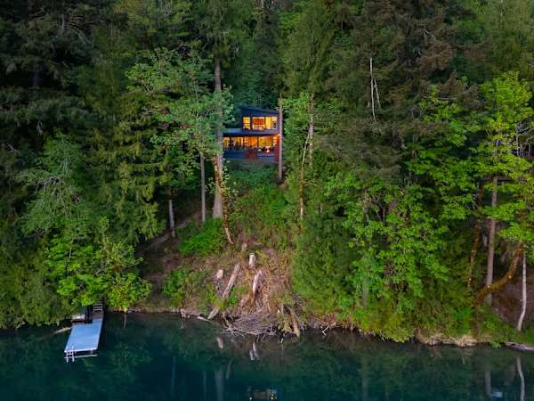 Silvermere | Lakefront Hot Tub + Private Dock