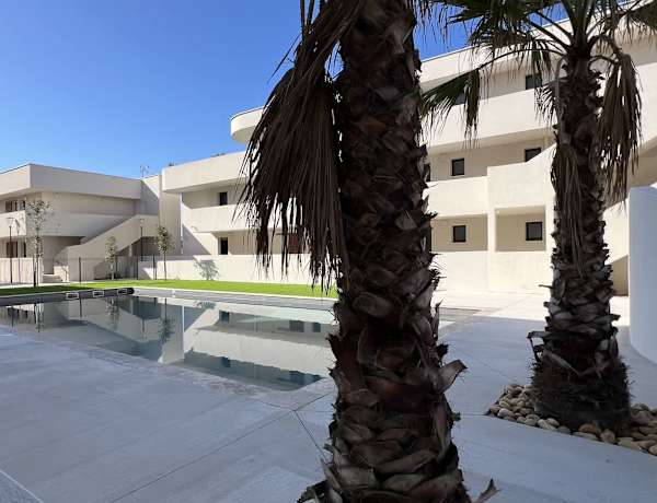 T2 avec Terrasse & Piscine à 300m de la Plage – Sérignan – photo 4