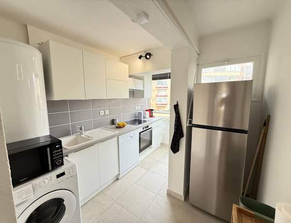 Vue Mer et Plage à Vos Pieds Appartement Lumineux – Valras-Plage – photo 3