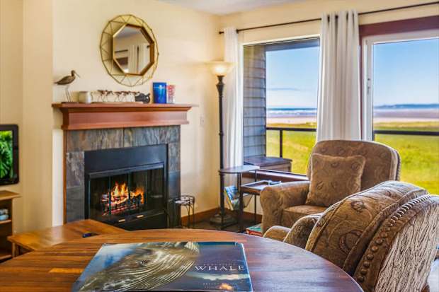 Oceanview Condo with Fireplace & Private Deck