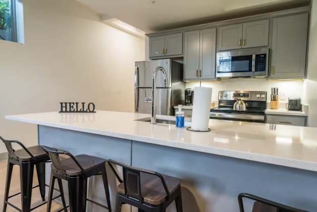 11-bedroom Venturebnb home in Louisville
