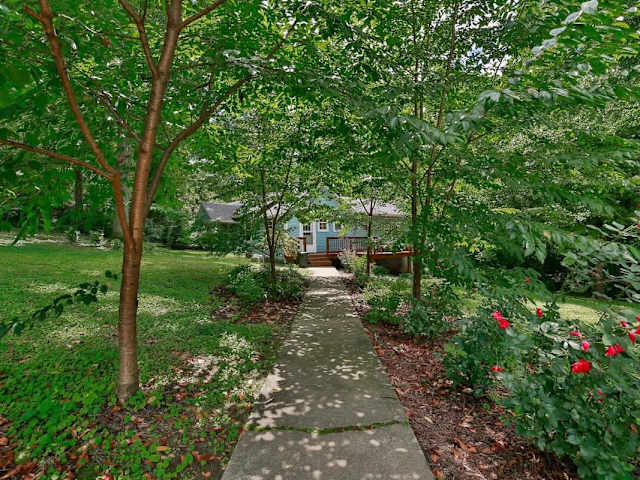 Wauhatchie Blue House