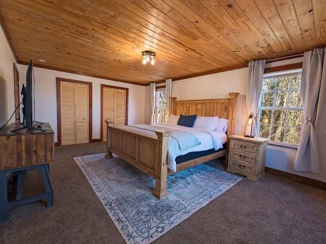 Wauhatchie Blue House