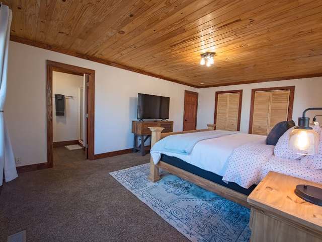 Wauhatchie Blue House