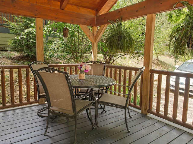 Ani Cabin
