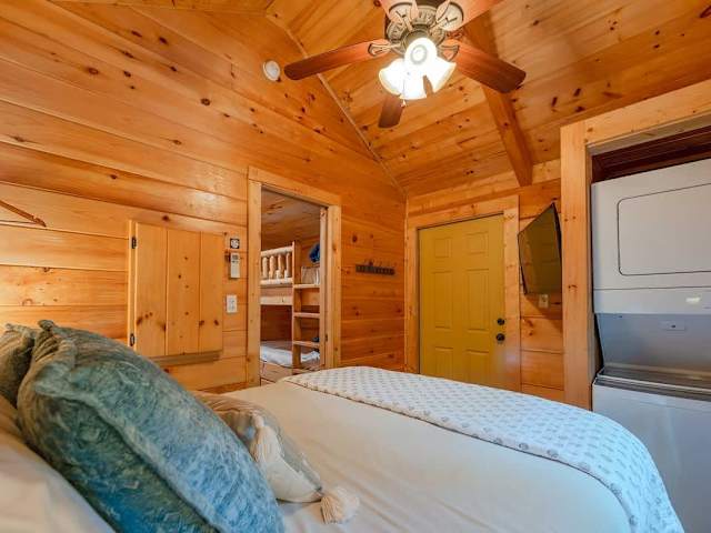 Ani Cabin