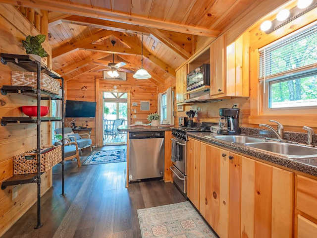Ani Cabin