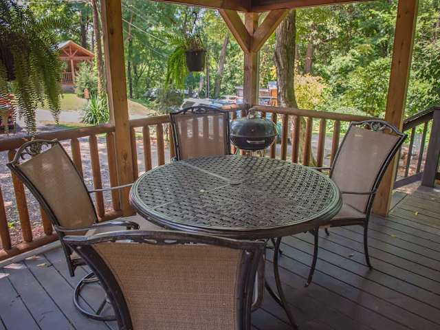 Sophie Cabin
