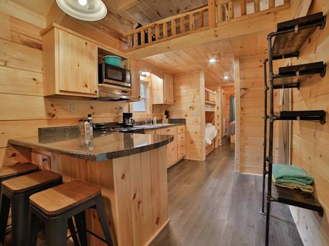 Eden Cabin