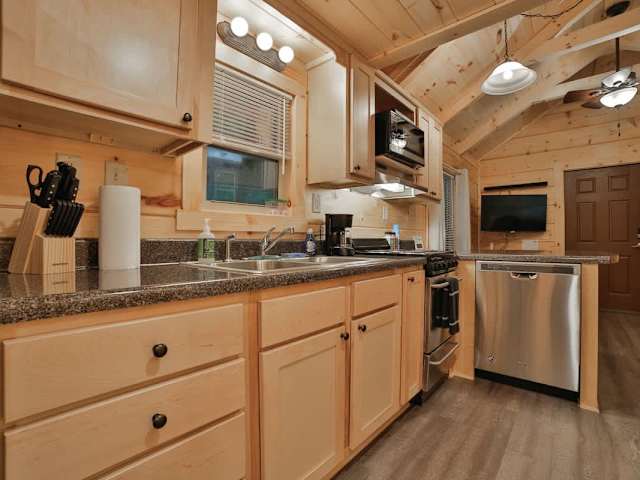 Nana Cabin