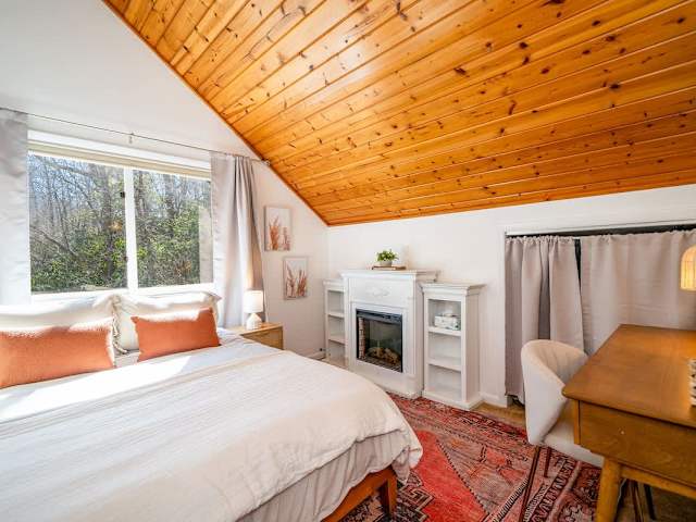 Blue Ridge Bungalow - Amazing Views of the Smokies