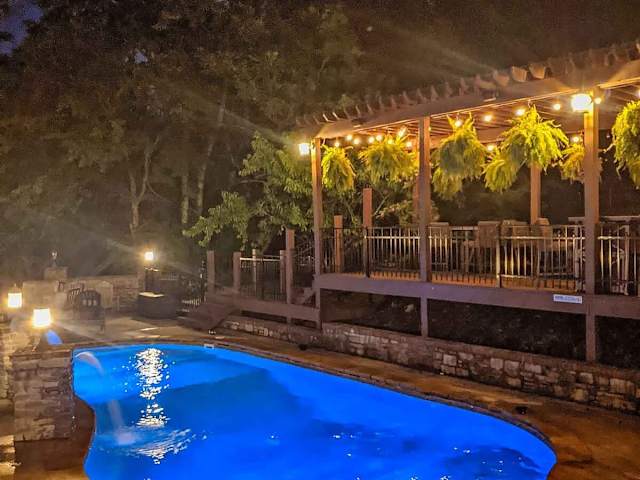 Pool shared with 2 other homes.