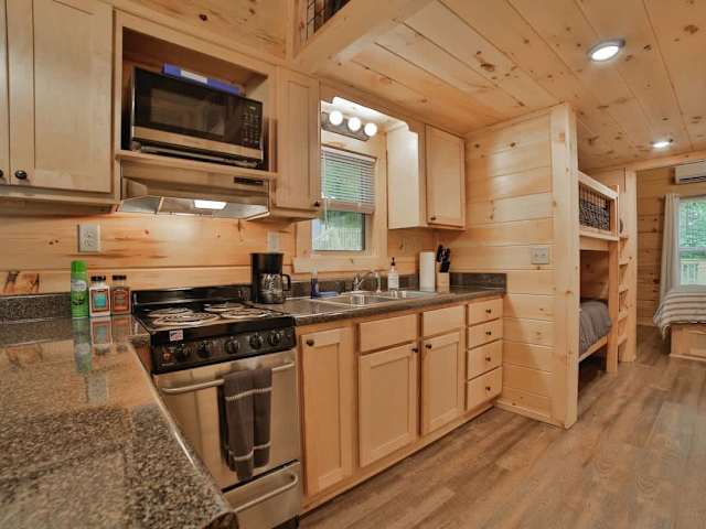 Lena Cabin
