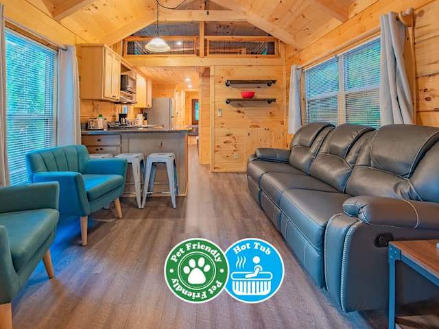 Lynda Cabin