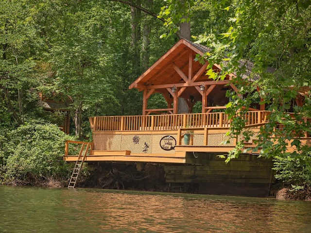 Cherokee Ridge Cabin
