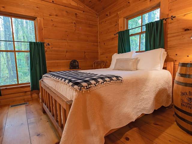The Pines Cabin