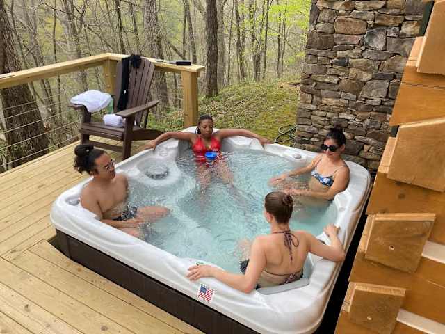 Chilhowee Cabin Cabin