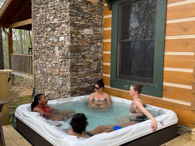 Chilhowee Cabin Cabin