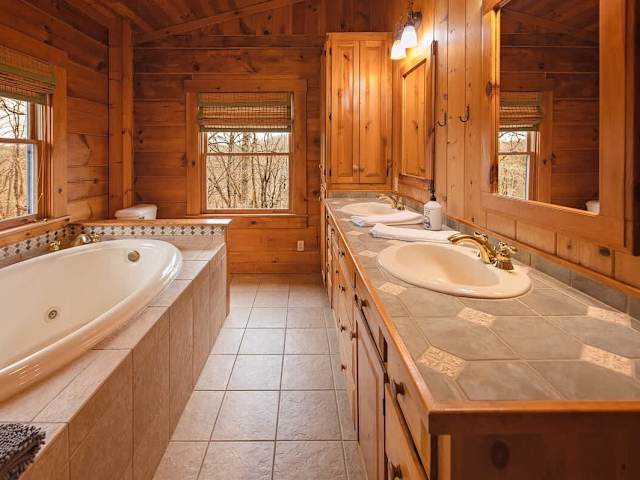Chilhowee Cabin Cabin