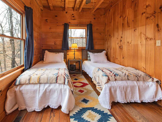 Chilhowee Cabin Cabin