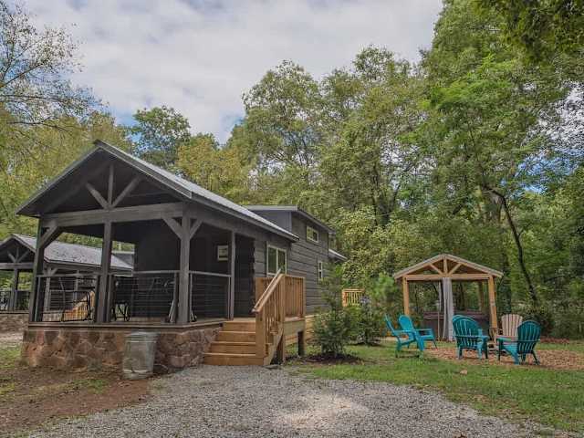 Luke Cabin