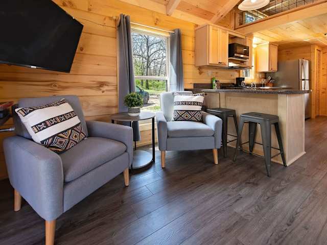Meg Cabin