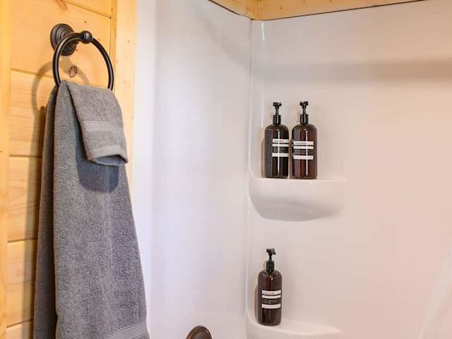 Meg Cabin