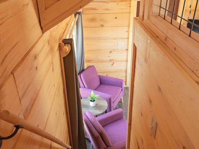 Maggie Cabin